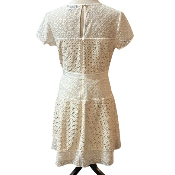 Banana Republic White Sheath Dress with Flutter Sleeves - Picture 3 of 5